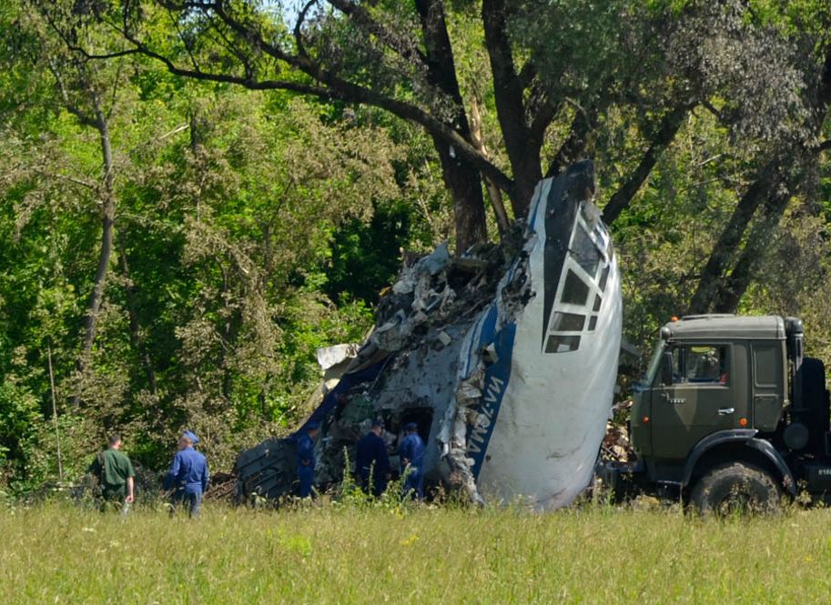 Пилоты рухнувшего в Рязани самолета могли спастись, но не стали покидать горящее судно