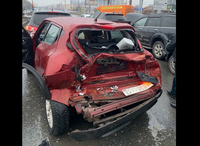 В массовом ДТП на Московском шоссе никто не пострадал