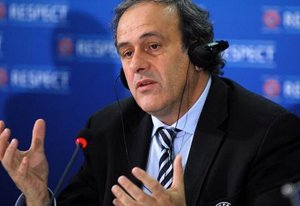 Платини вновь переизбран на пост президента УЕФА