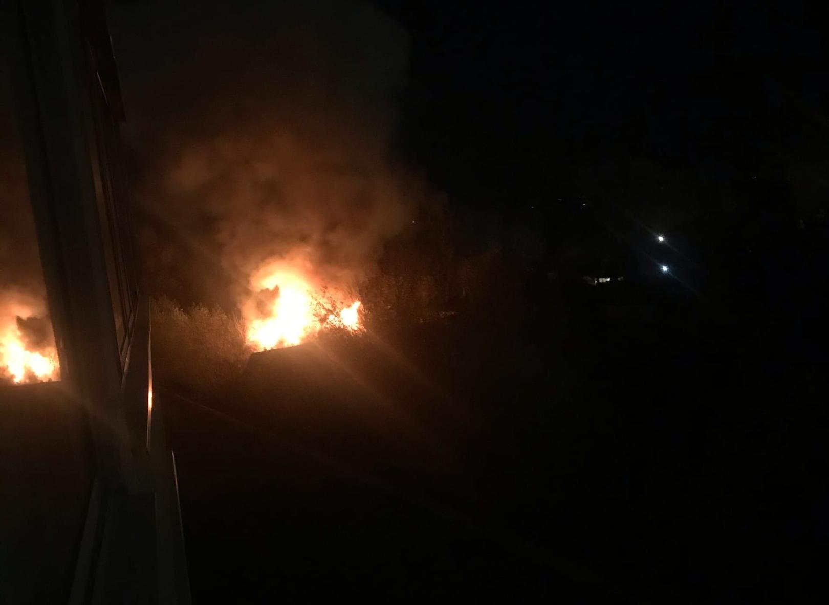 На пожаре в Кальном серьезно пострадал мужчина