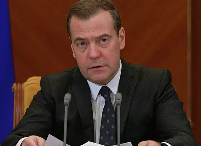 Медведев назначен на должность заместителя председателя Совбеза