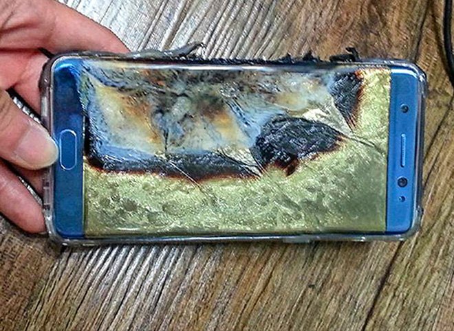 В кармане у рязанского школьника взорвался смартфон