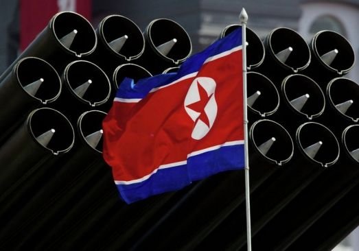 КНДР выпустила в сторону Южной Кореи сто снарядов
