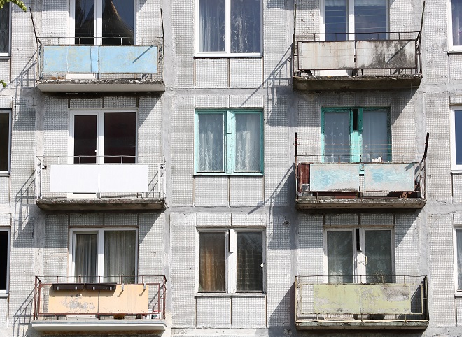 Конституционный суд разрешил забирать у россиян за долги единственное жилье