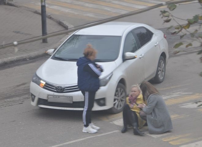 СМИ: в Касимове сотрудница прокуратуры сбила женщину на пешеходном переходе