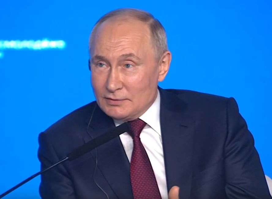 Путин захотел прическу с дредами