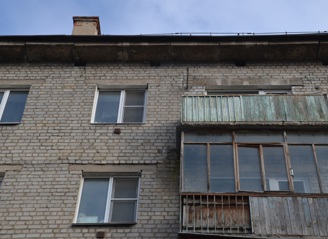 СМИ: выпавшая из окна в Новомичуринске женщина была больна