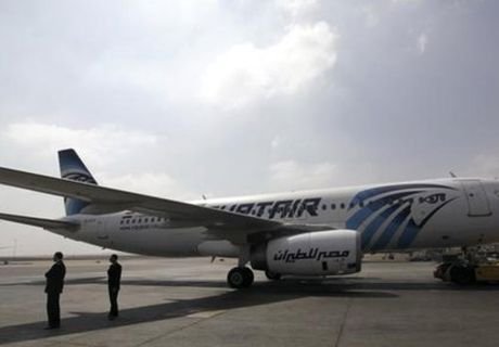 EgyptAir: обнаружены обломки А320