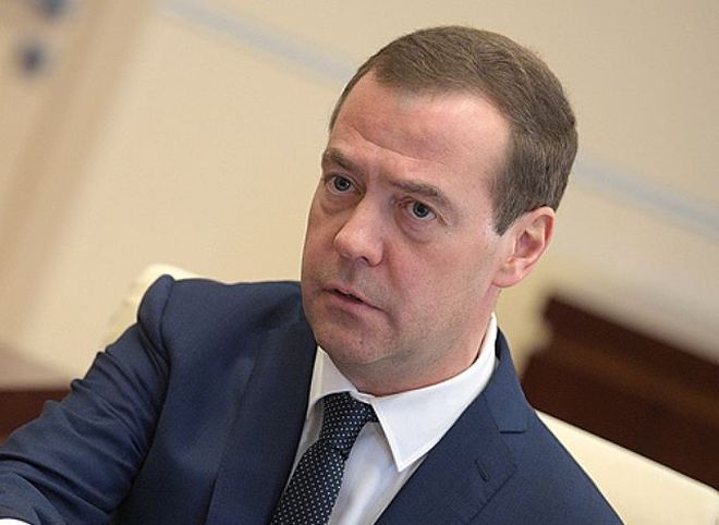 Медведев назвал Навального «политическим проходимцем»