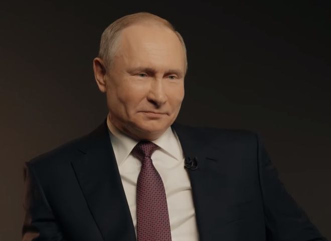 Владимир Путин ответил на вопрос о своих двойниках