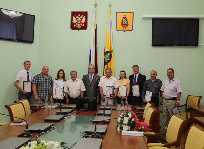Рязанским строителям вручили награды регионального парламента