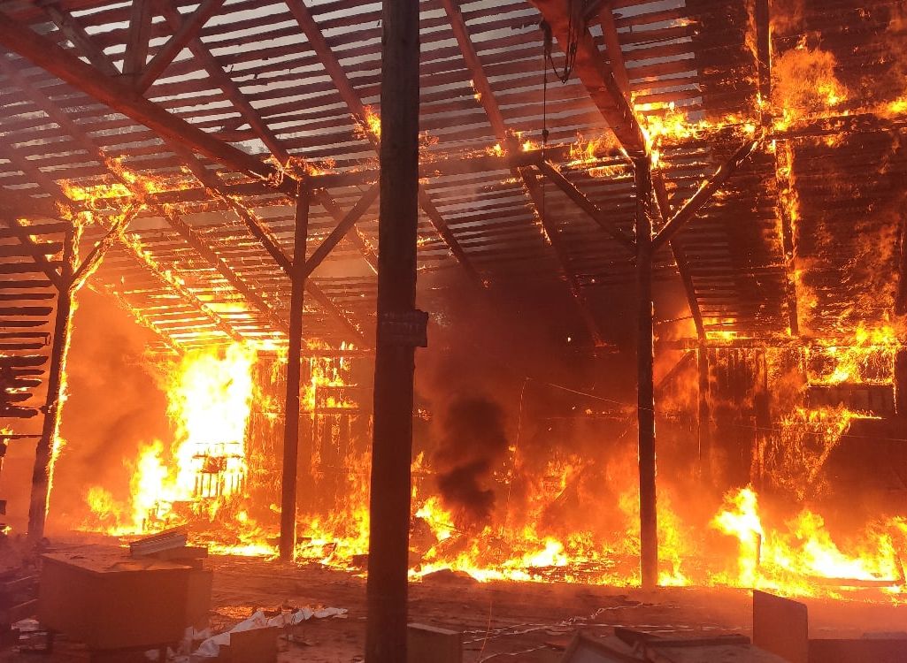 В Касимове вновь загорелась Сетевязальная фабрика