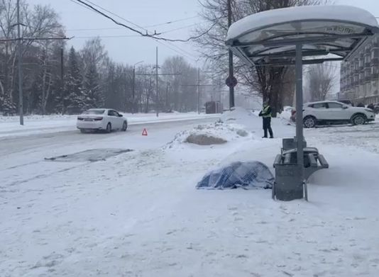 В Казани погибла зажатая дверьми пассажирка троллейбуса