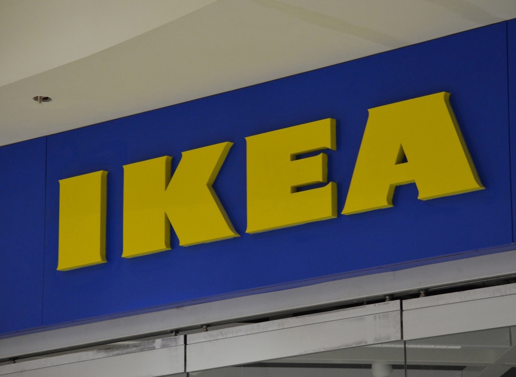 Икеа продается. Ikea sale. Шведы икеа. Новое название Икеи. Ikea распродажа.