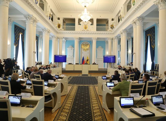 В Рязанской облдуме избрали заместителей председателя парламента