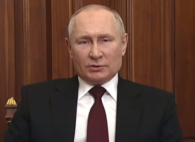 Путин заявил о попытках Запада расколоть российское общество