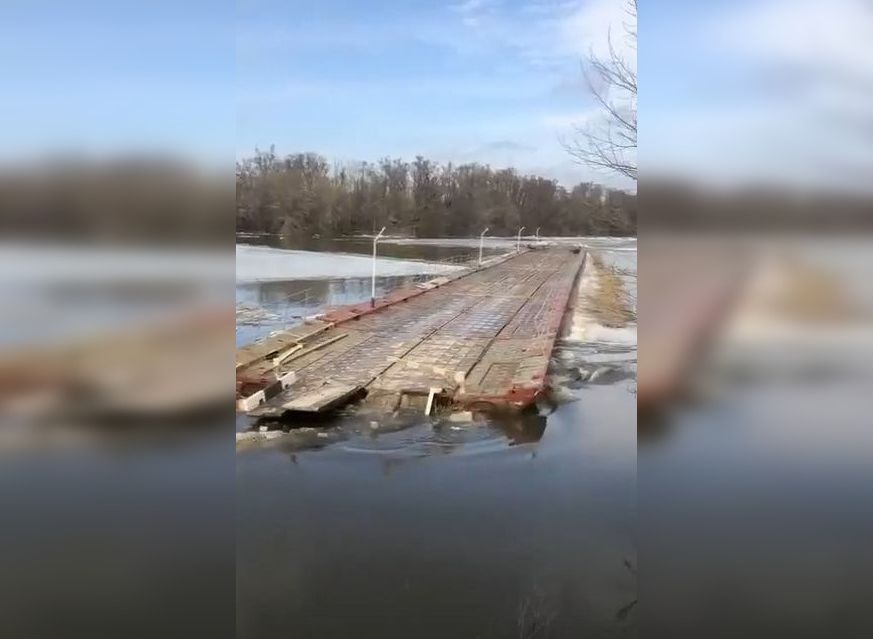 В Шацком районе смыло наплавной мост