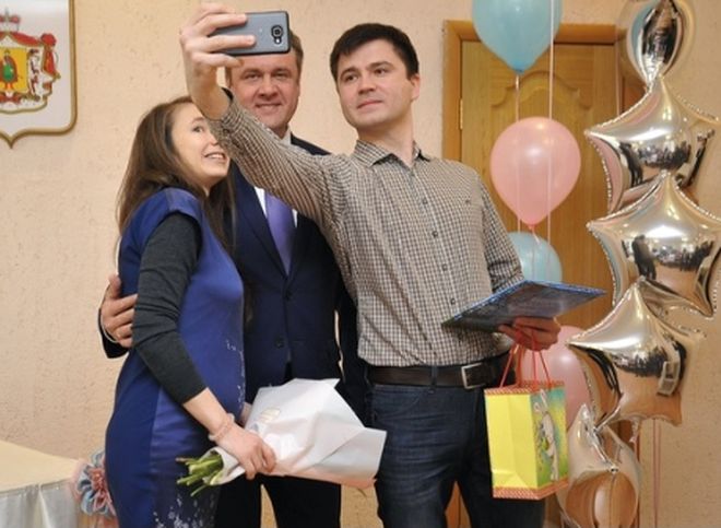 В соцсети запустили фейк о появлении на свет внука рязанского губернатора