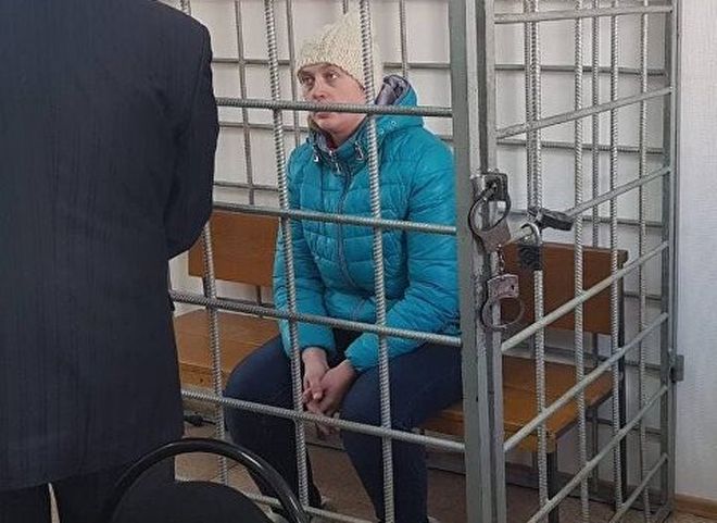 В Волгограде женщина убила своего ребенка и подарила его коляску соседке