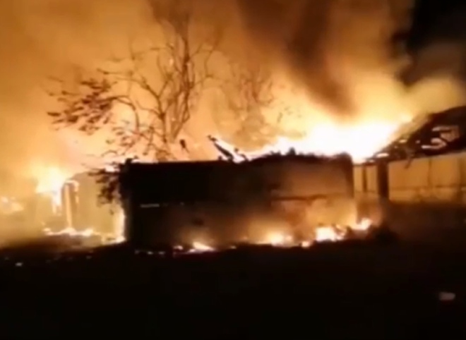 В Рязанском районе произошел крупный пожар