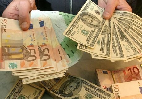 Курс доллара вновь повысился до 70 рублей