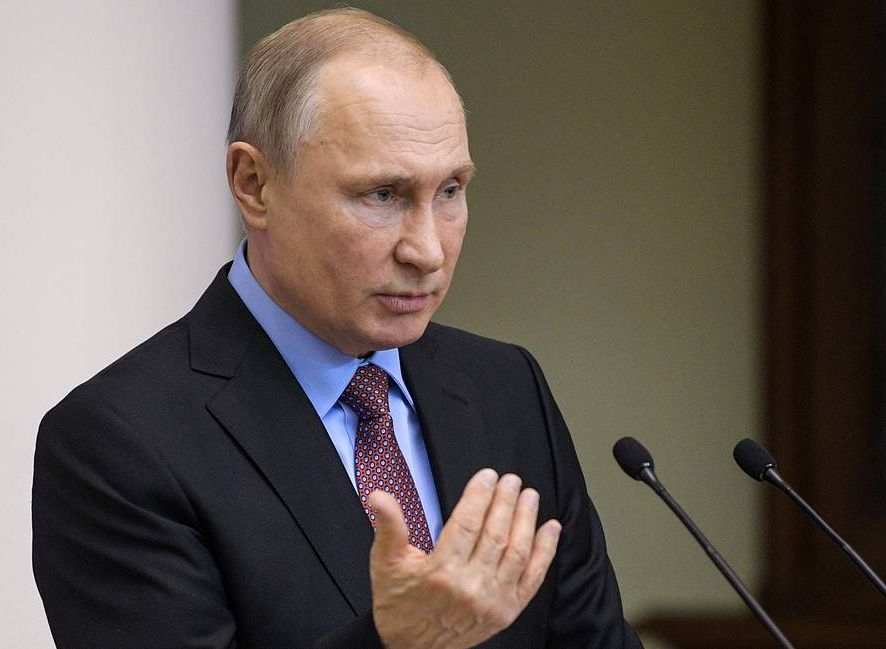Путина пока не будут переводить на «удаленку»