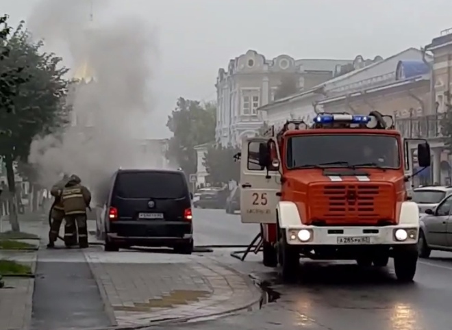 В центре Касимова загорелся автомобиль
