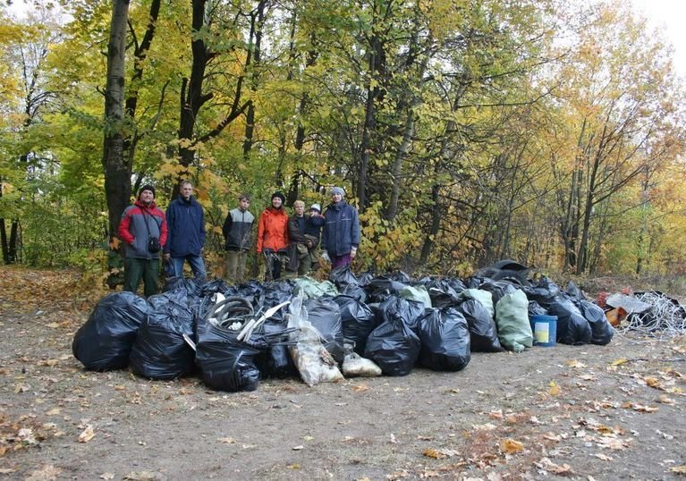 Рязанские экологи собрали более 120 кубометров мусора