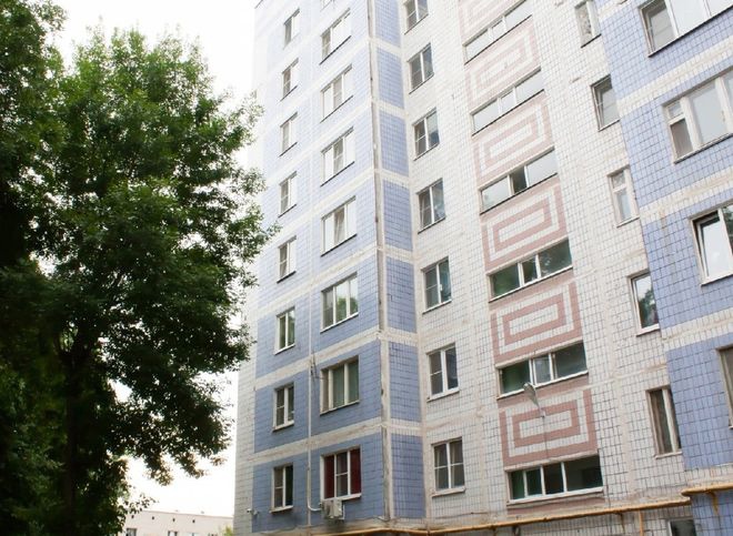 Очевидец рассказала о падении двухлетнего ребенка с пятого этажа в Рязани