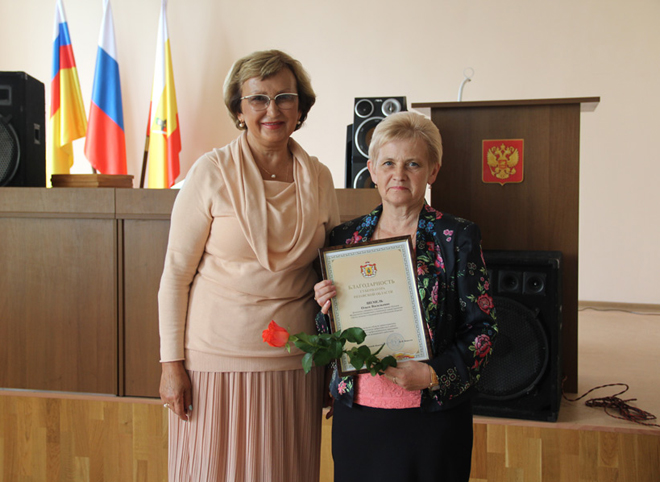 Депутат Татьяна Панфилова поздравила медработников с праздником