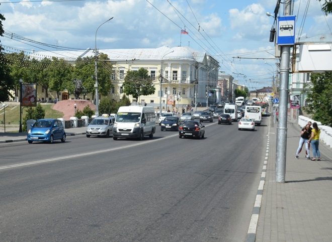 Одну сторону Астраханского моста перекроют для пешеходов