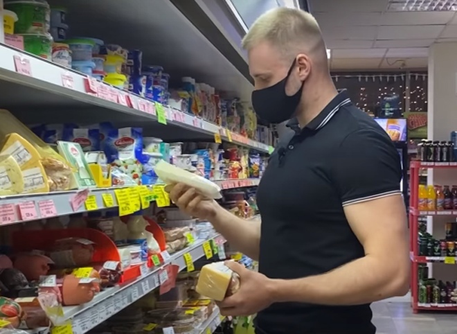 Тульский блогер Артем Волков выявил нарушения еще в одном рязанском супермаркете