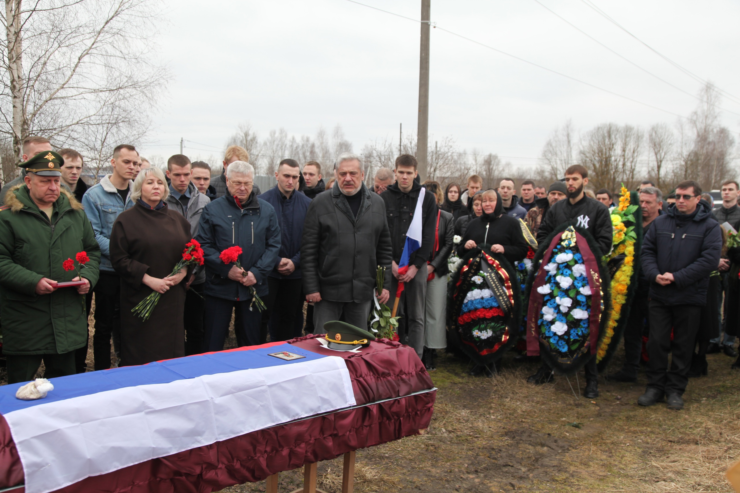 Калуга участник сво. Похороны солдат погибших в Украине.