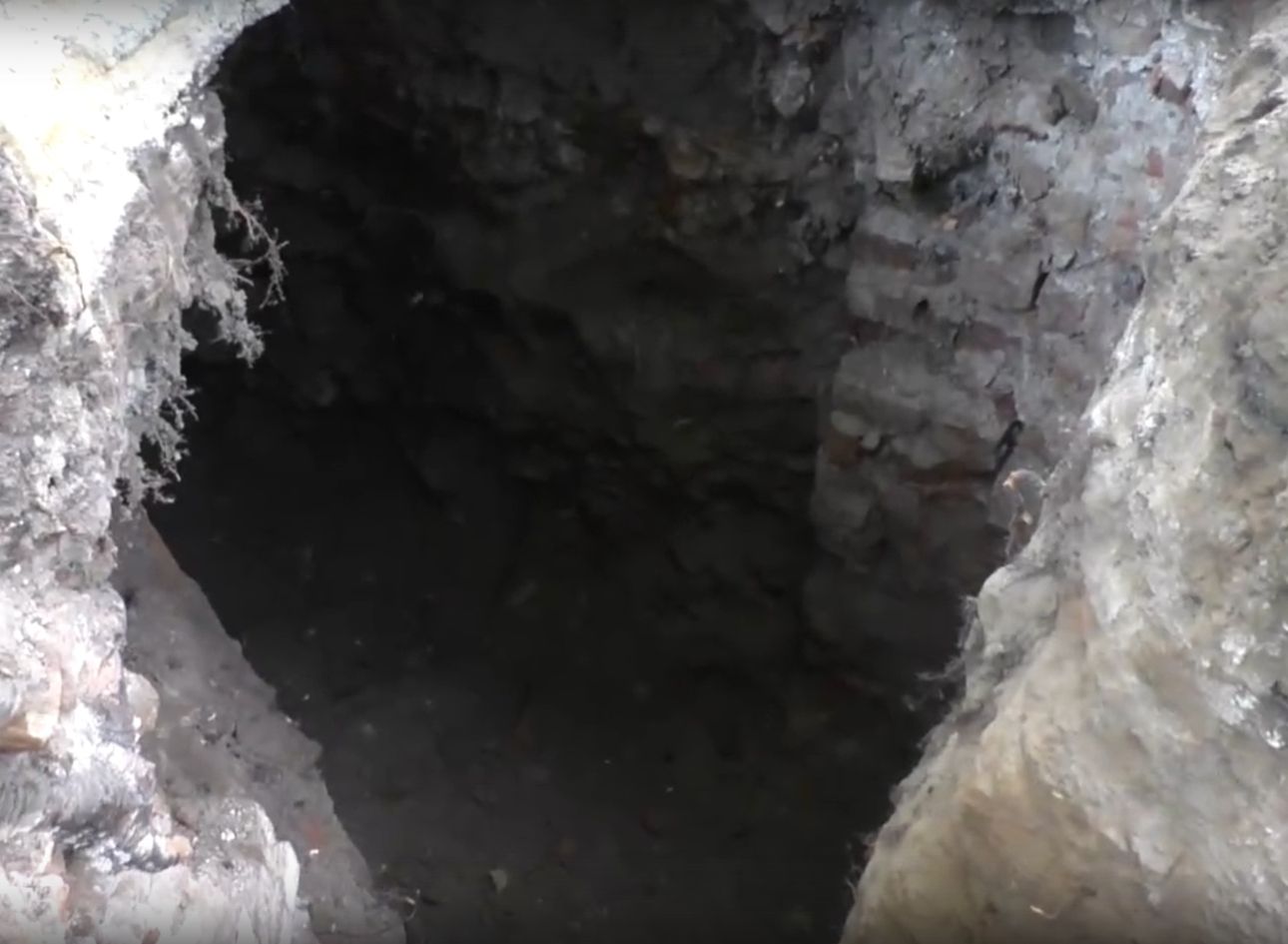 В центре Рязани обнаружено старинное подземелье