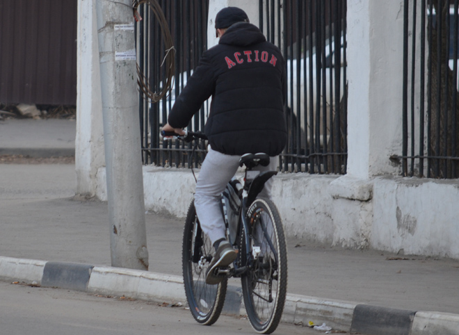 В Михайлове 17-летний подросток украл крупную сумму и велосипед