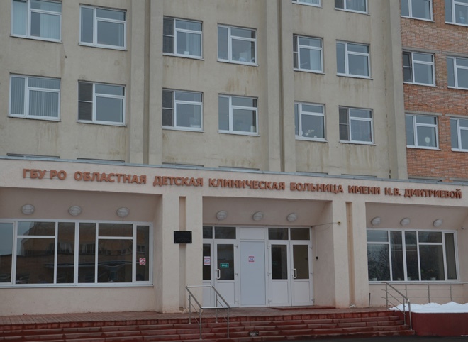 Минздрав не будет объединять Перинатальный центр, ОДКБ и детскую поликлинику №3
