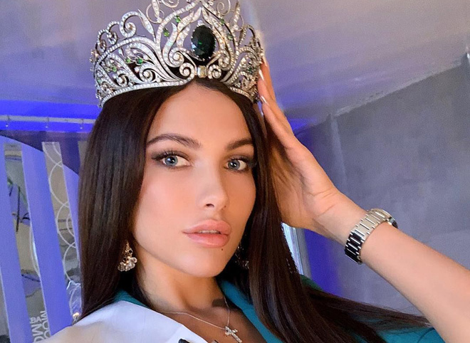 Лишенная титула «Мисс Москва» призвала девушек воздержаться от конкурсов красоты