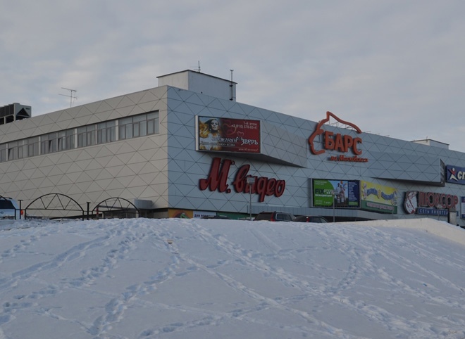 В Рязани началась реконструкция торгового центра «Барс на Московском»