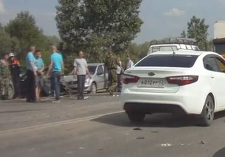 Опубликовано видео с места ДТП, в котором разорвало Daewoo