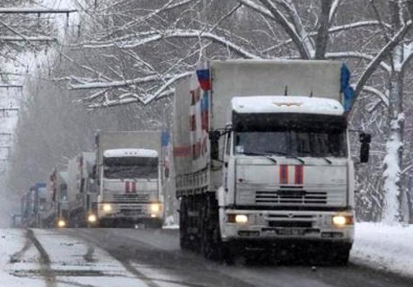Российский новогодний конвой вошел в Донбасс