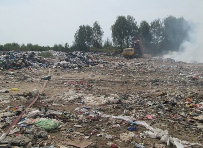 Организацию, обслуживающую мусорный полигон в Туме, наказали