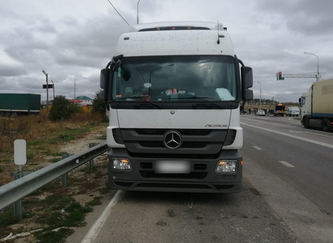 В Скопинском районе полицейские задержали пьяного водителя грузовика