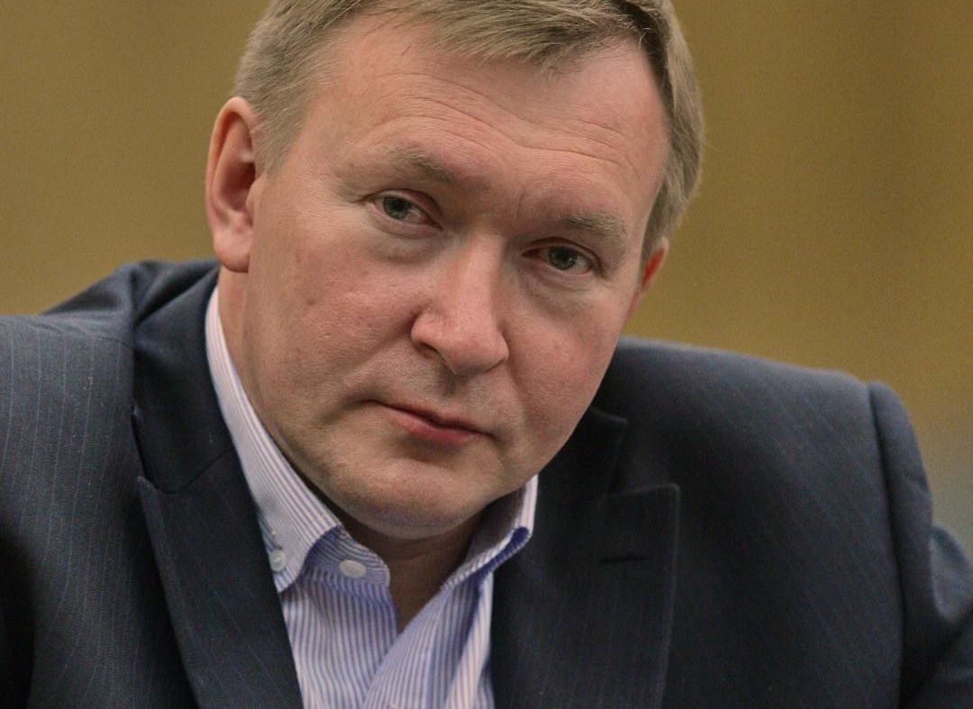 Экс-депутат Госдумы от ЕР назвал мародерством требование оказать госпомощь россиянам