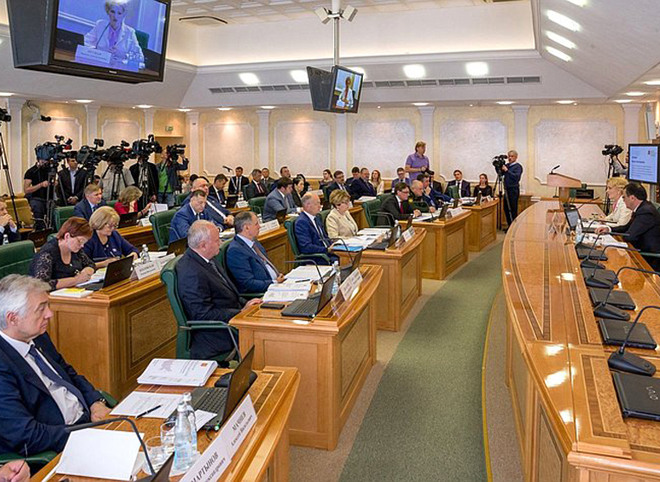 Аркадий Фомин принял участие в заседании Президиума Совета законодателей РФ при ФС РФ