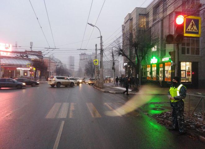 На улице Гагарина водитель сбил женщину и скрылся с места происшествия