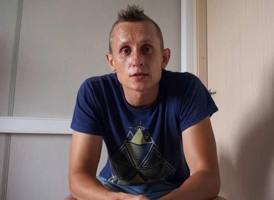 Рязанского активиста Алексея Борисова жестоко избили в автозаке