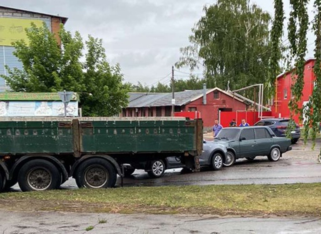 Военных автомобилистов рязань. Военные Автомобилисты Рязань. Военных автомобилистов 12 Рязань.