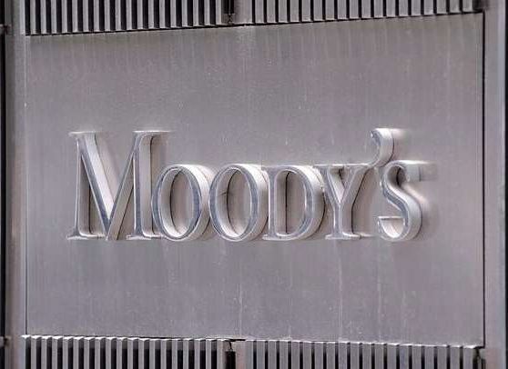 Moody's повысило рейтинг России до инвестиционного уровня