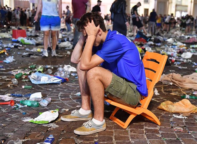 Давка на площади в Турине возникла из-за шутки подростков