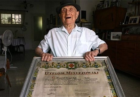 Бывший узник Освенцима — самый старый мужчина в мире